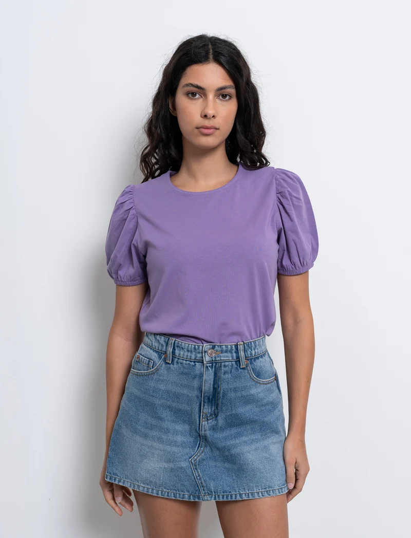 T-shirt con manica a sbuffo da donna - Lilla pervinca