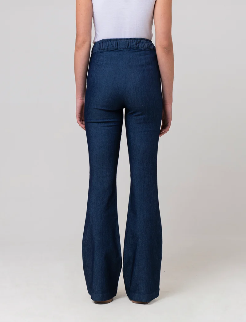 Pantalone a zampa da donna - DENIM SCURO
