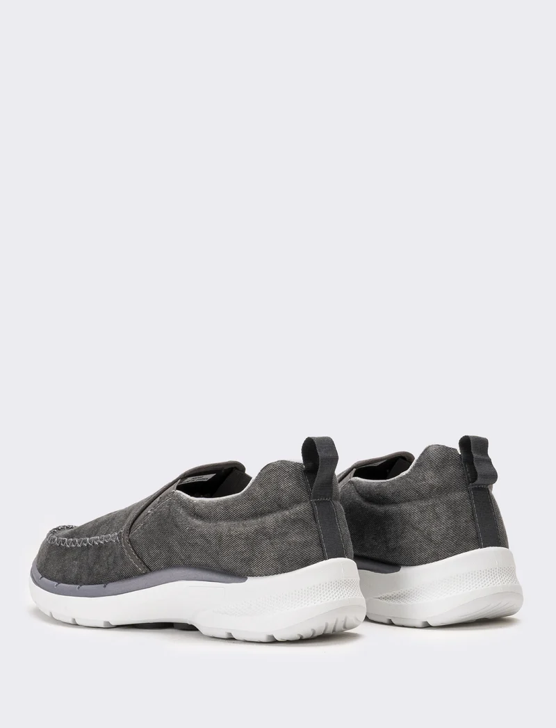 Scarpa da uomo in canvas - Grigio