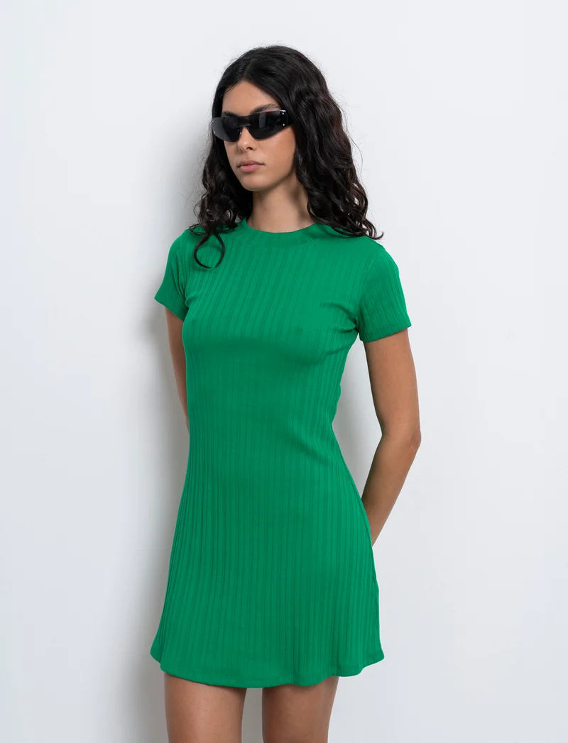 Vestito a coste svasato da donna - Verde prato