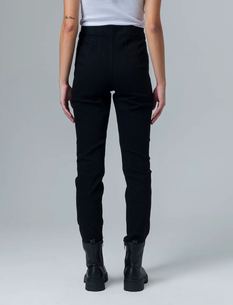 Skinny jeans con elastico in vita da donna - Nero