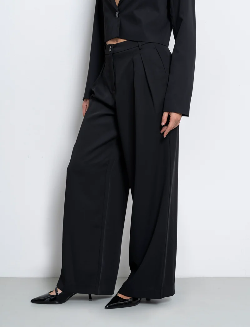 Pantalone gamba dritta da donna - Nero