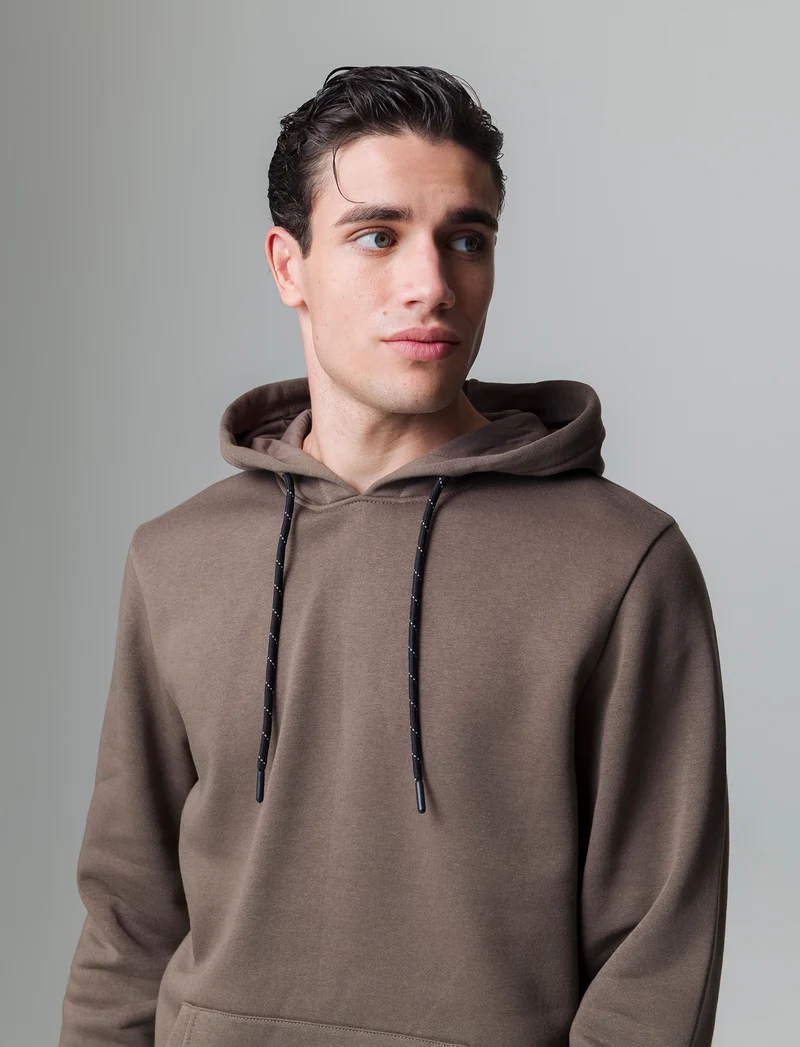 Felpa basic con cappuccio da uomo - Grigio fango