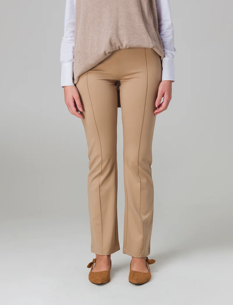 Pantalone basico da donna - Beige fieno
