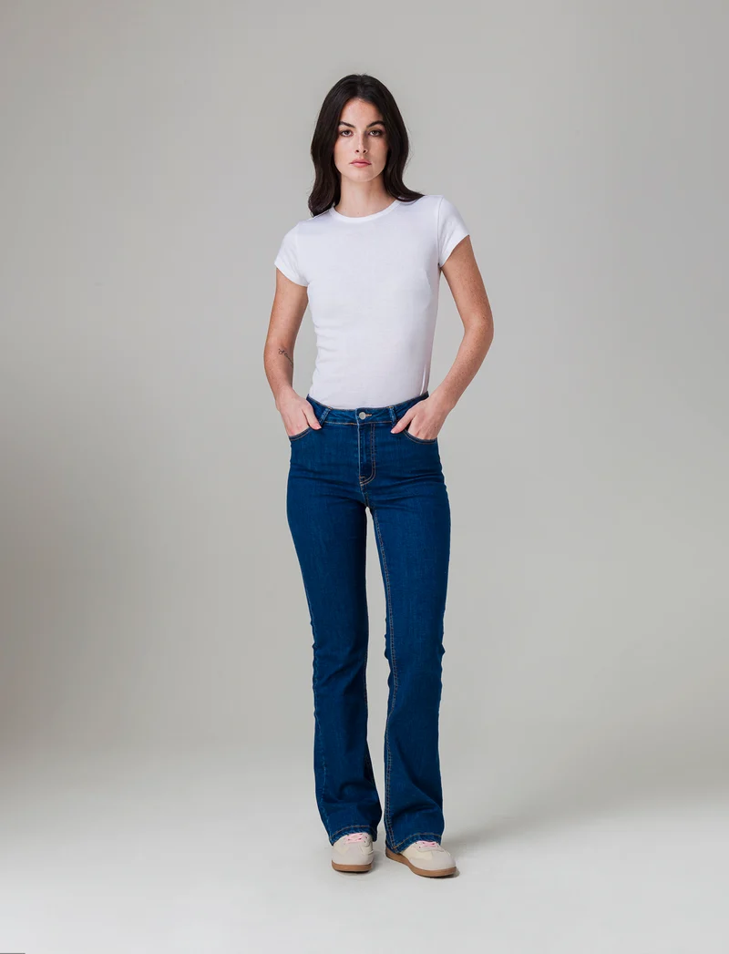 Jeans a zampa da donna - Denim