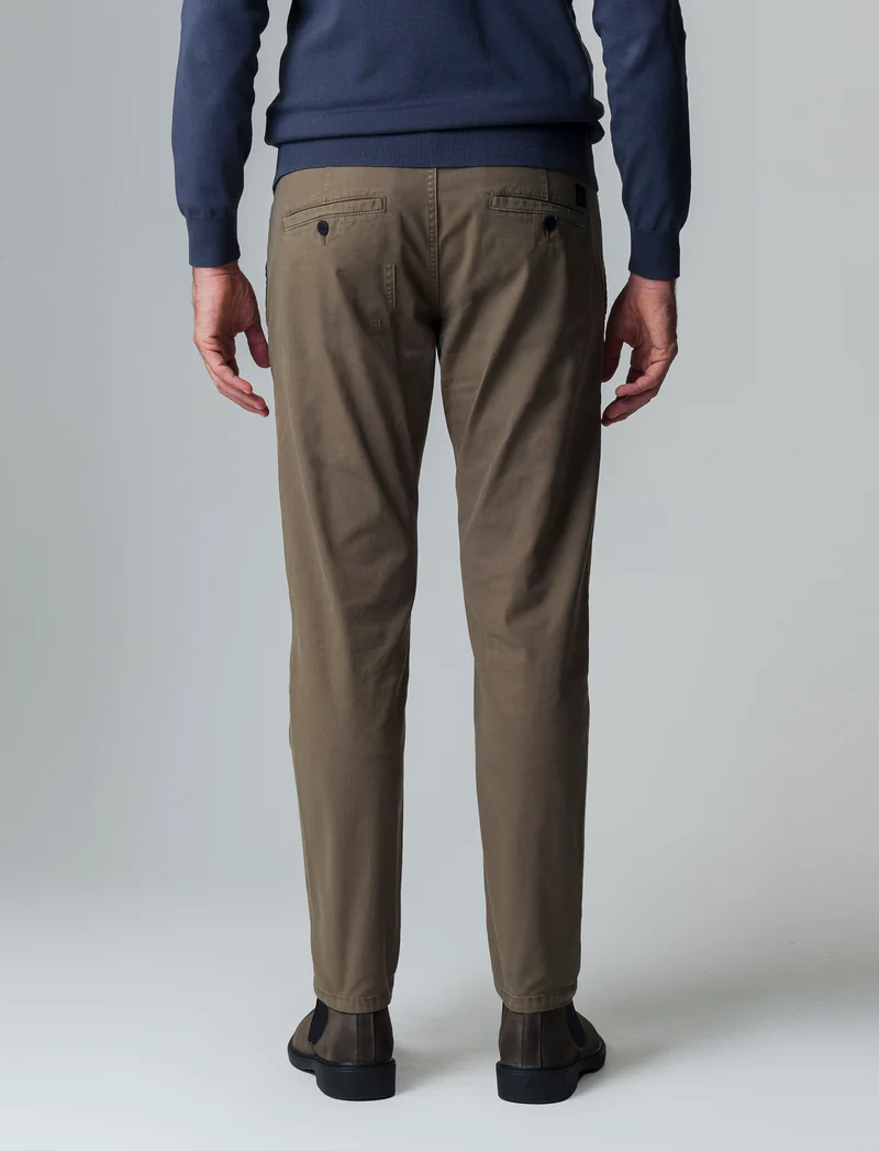Pantaloni chino slim fit da uomo - Grigio fango