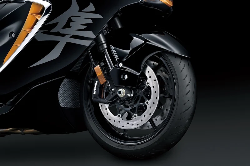 Kit completo con pastiglie e viti o solo disco freno anteriore HAYABUSA 2021-2026