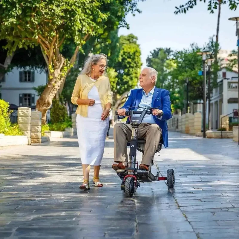 ATTO SPORT MAX: scooter elettrico pieghevole consigliato per anziani e disabili