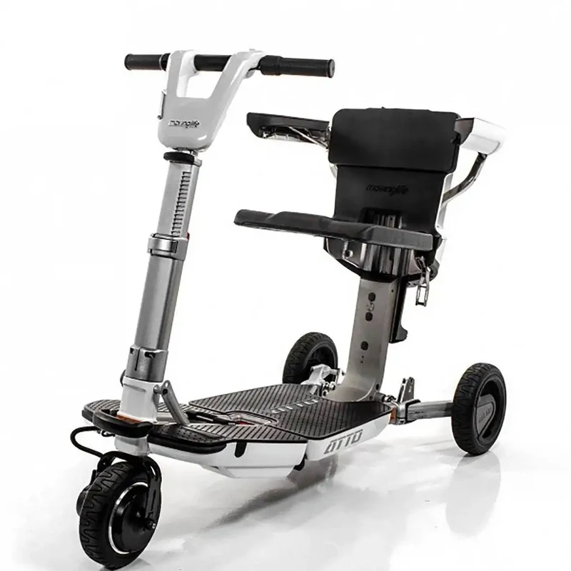 ATTO: scooter elettrico pieghevole consigliato per anziani e disabili