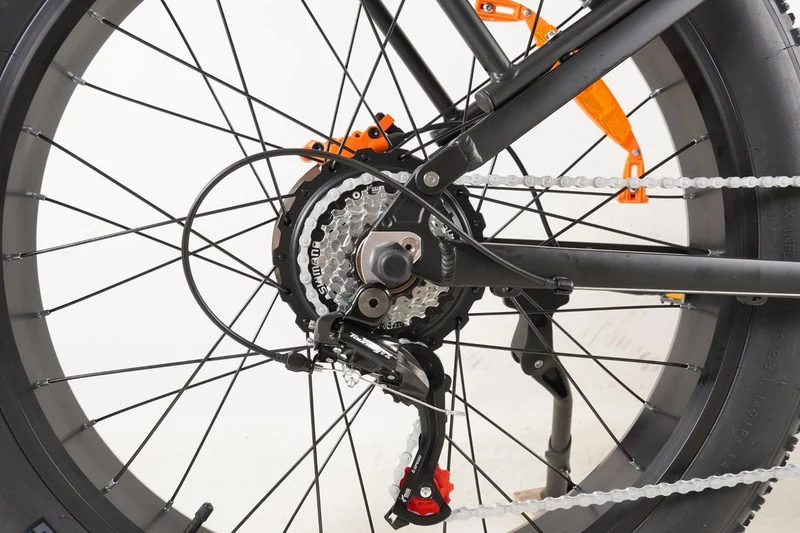 CMACEWHEEL TP26 Bicicletta elettrica 750w Mountain E-bike da uomo TP26 pollici Fat Tire Bicicletta elettrica Motoslitta 48V18AH Batteria al litio Bici elettrica