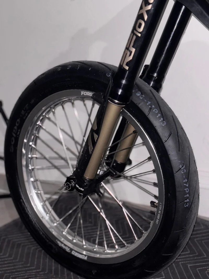 Surron Light Bee X / E-Ride Pro Supermoto Wheelset (Thick/Wide) - Chrome Silver / Gloss Black