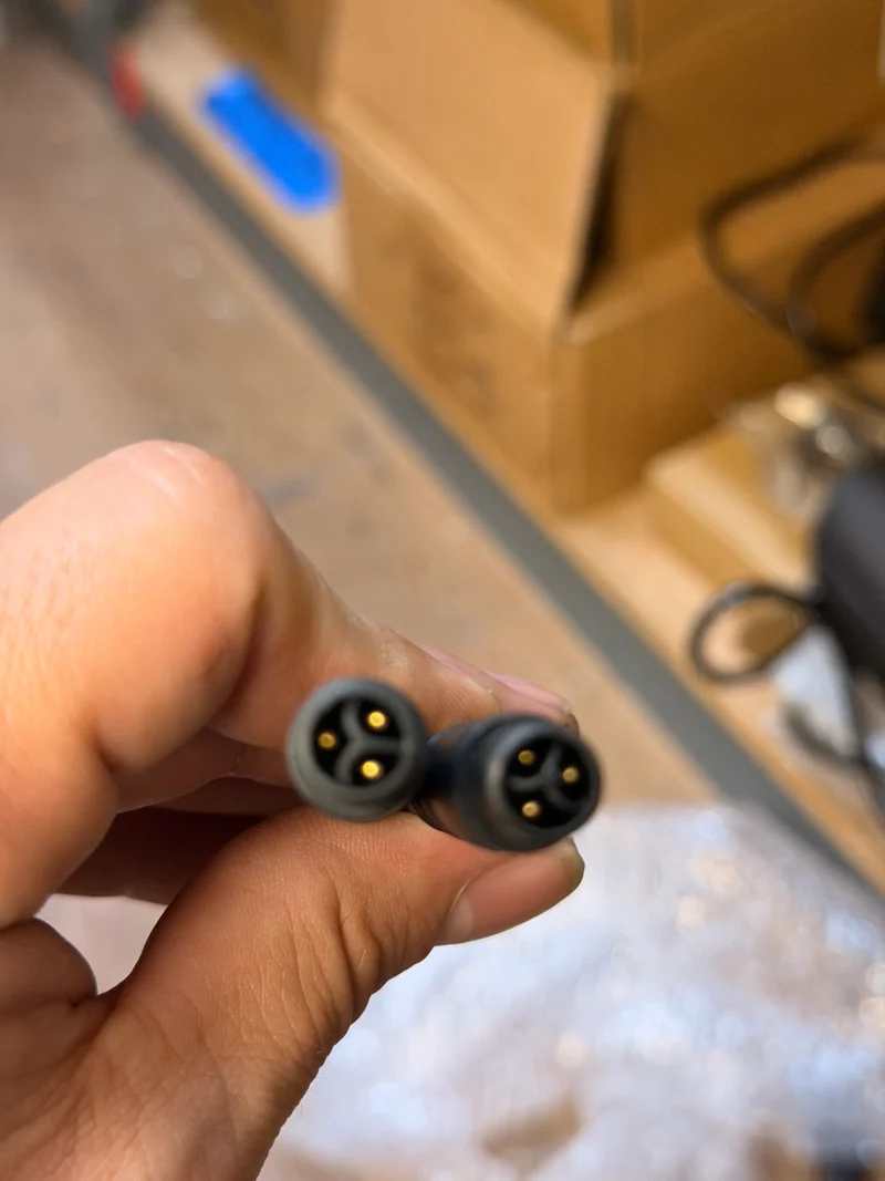 3-pin y-splitter with xt60 Daytona hooga